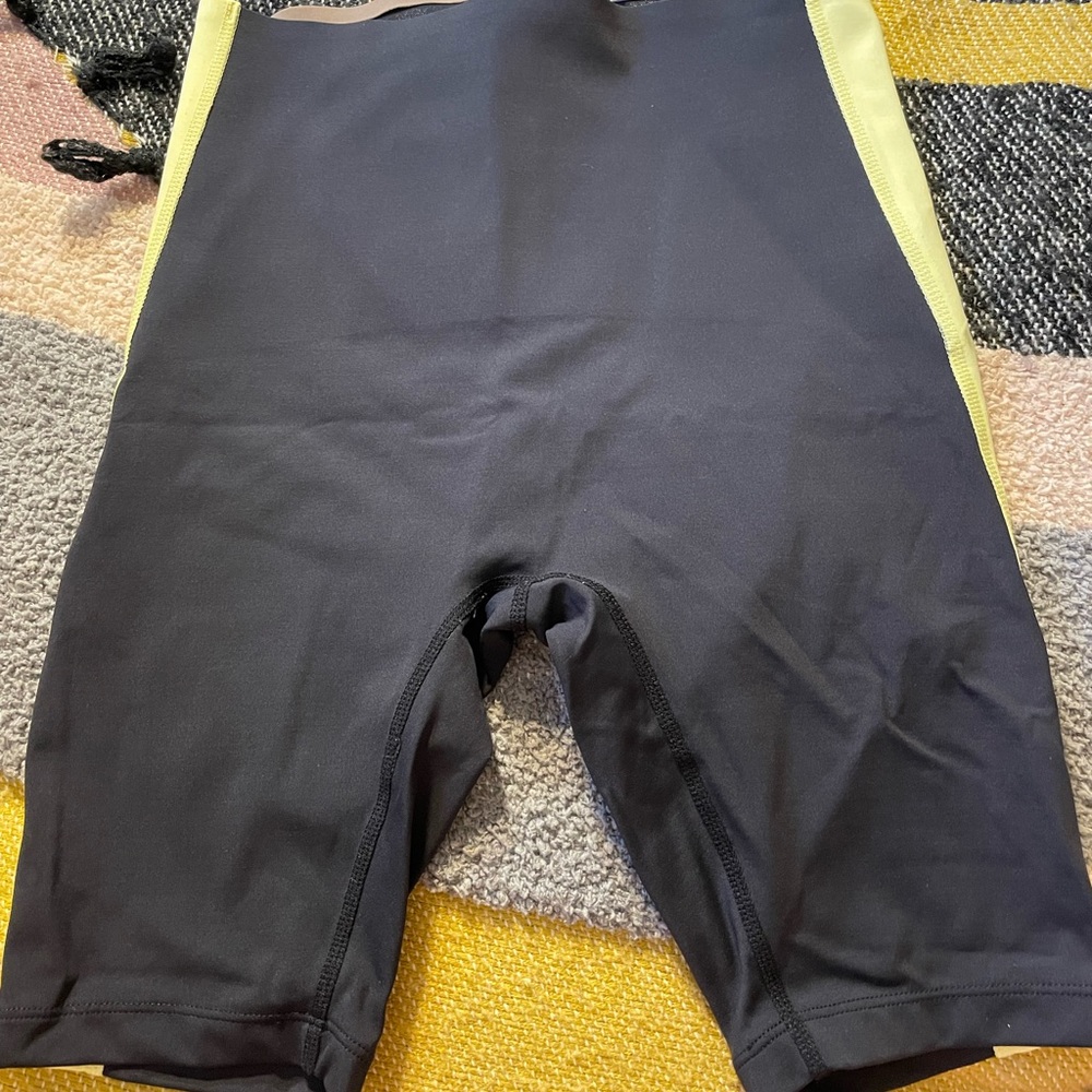 NWT Noli Athletic Bike Shorts